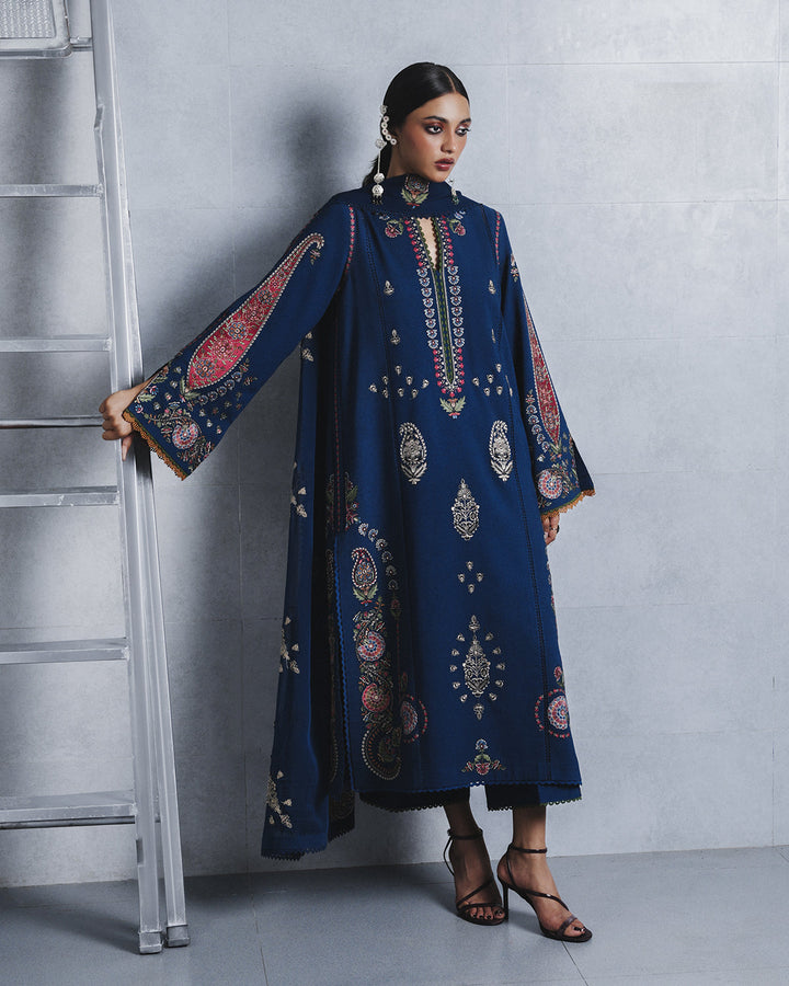 Jugnu Nehri – Sapphire Blue Embroidered Karandi 3PC Suit