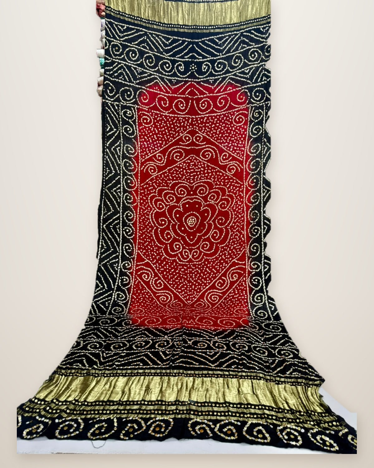 Pure Gajji Silk Bandhani Dupatta – Red & Black