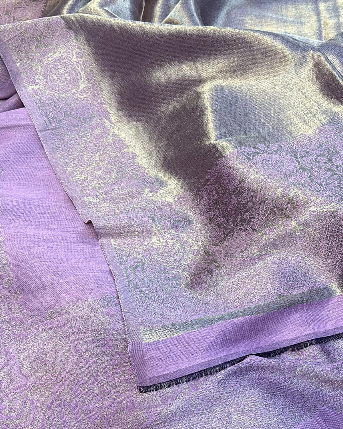 Lama Silk Reversible Kanni Shawl – Lilac
