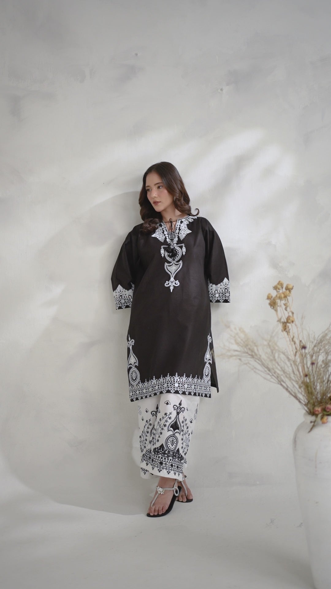 AIZA EMBROIDERY PREMIUM COLLECTION – 2PC (SHORT SHIRT & PLAZO)