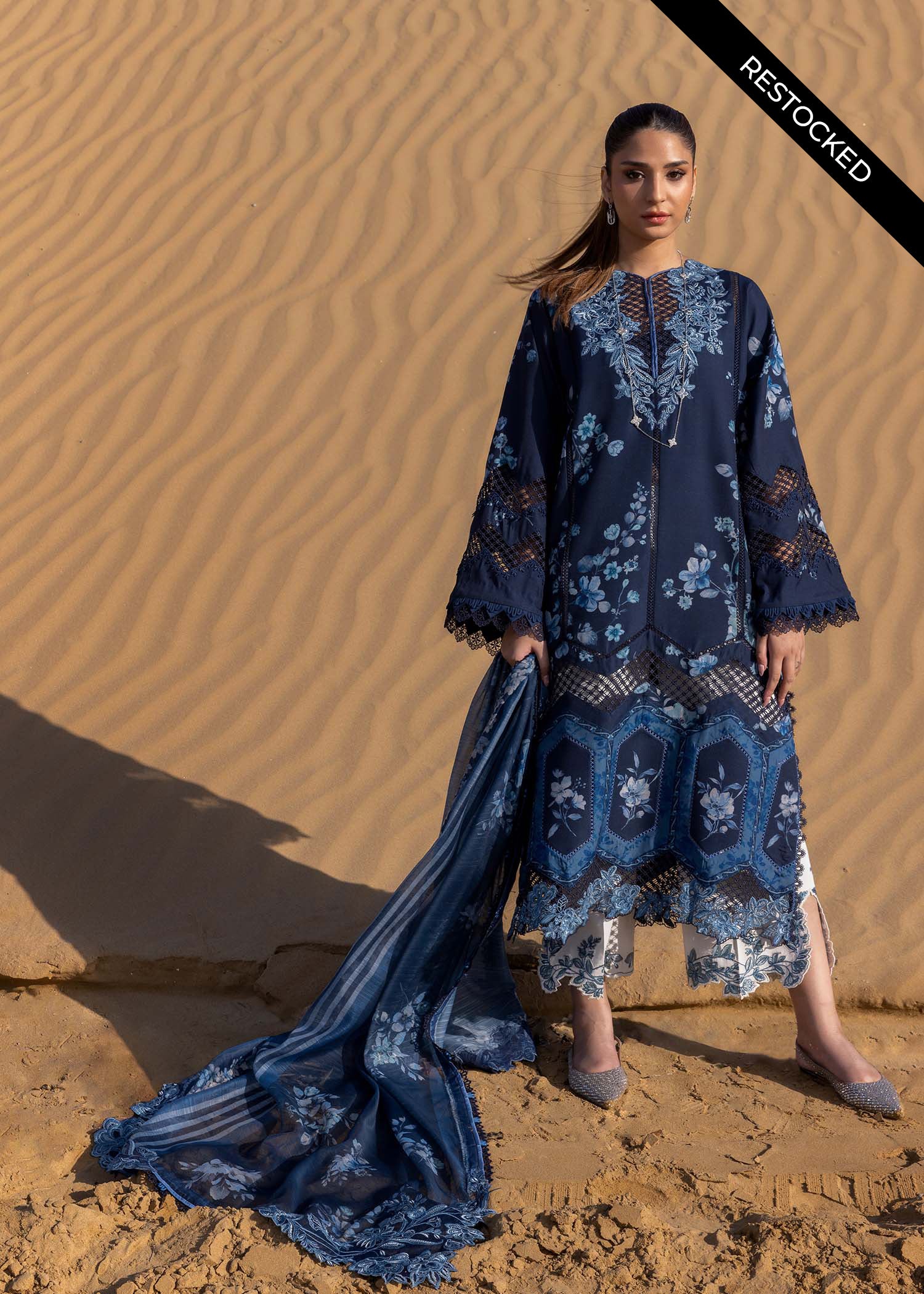 Crimson under the tuscan love - d1 b