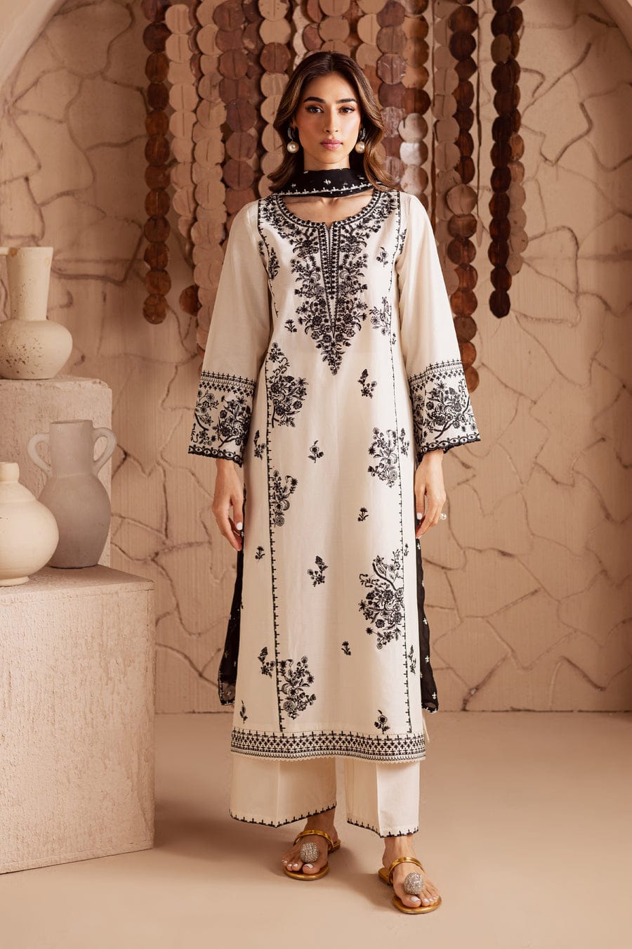 White Pearl Embroidered 3PC – Stitched Premium Lawn Suit
